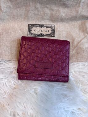 Gucci Guccissima Small Embossed Wallet in Red Leather
